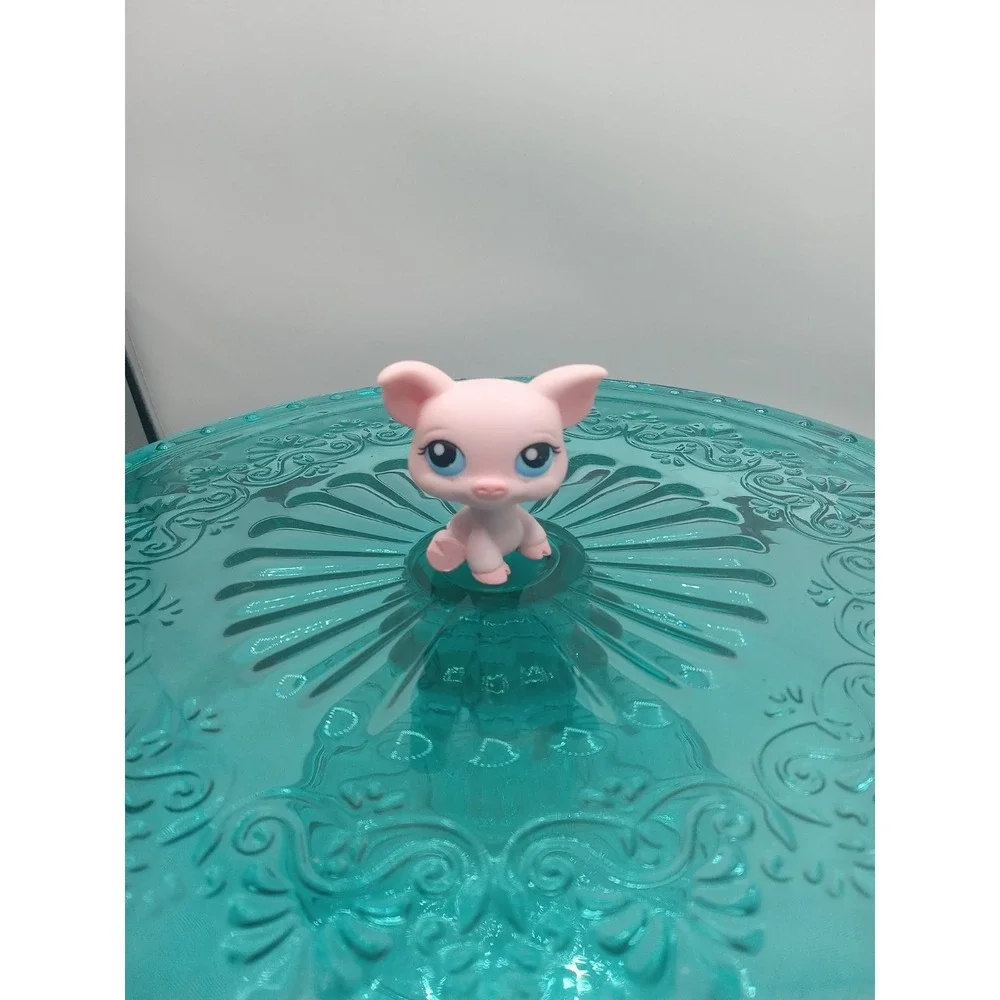 Vintage‎ Littlest Pet Shop #87 Pink Pig Piglet Blue Eyes LPS Magnet
